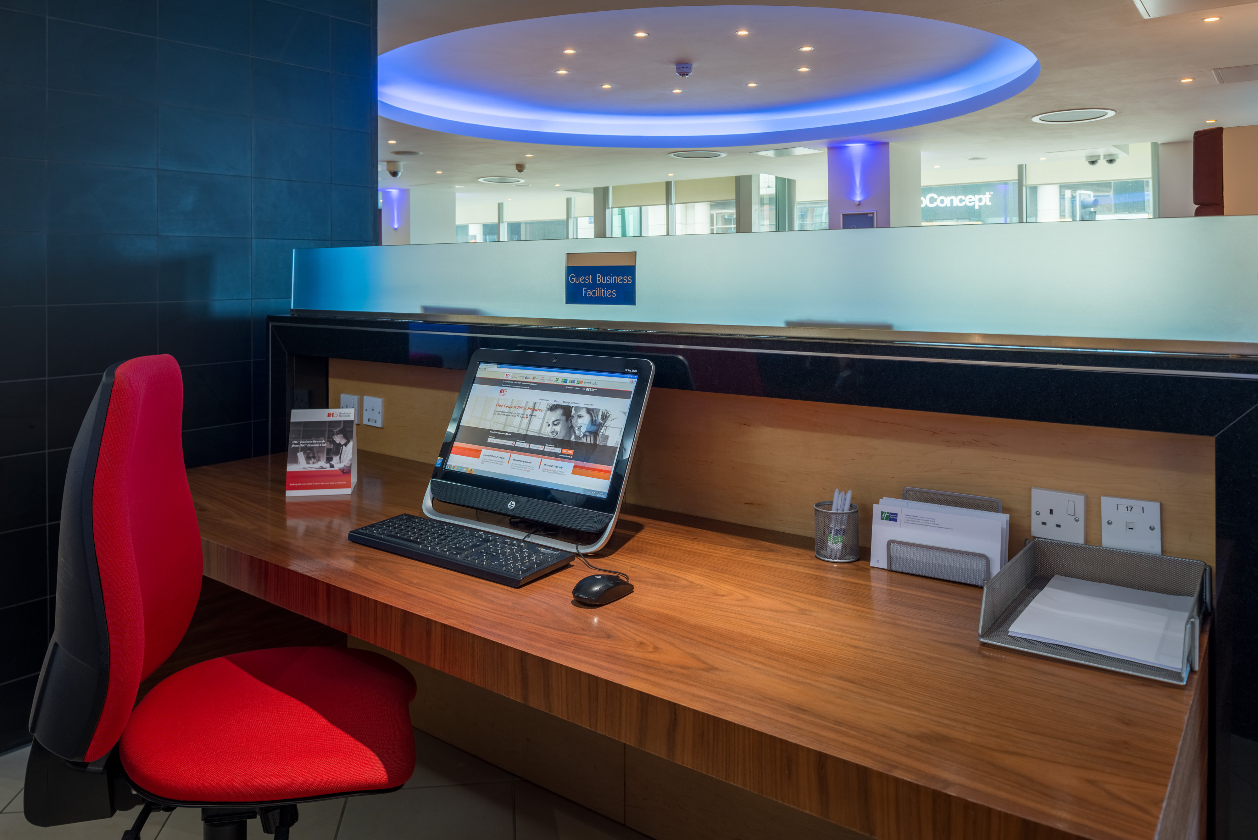 Holiday Inn Express London - Swiss Cottage 24/28