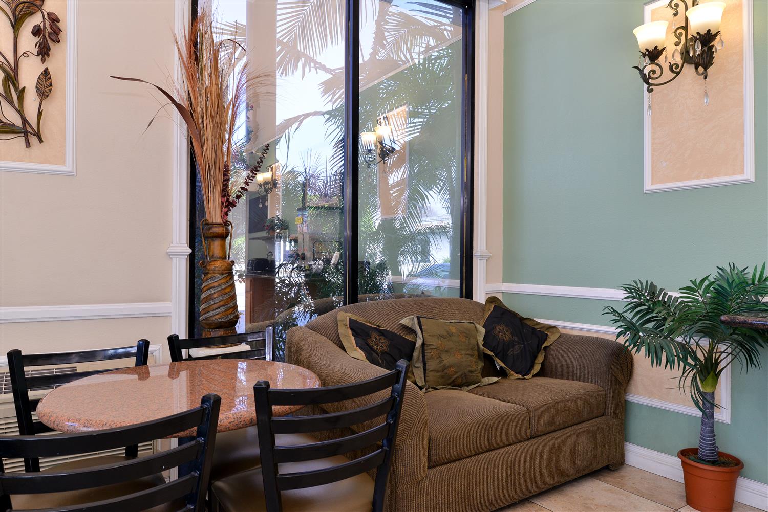 Americas Best Value Inn Pasadena Arcadia 13/20