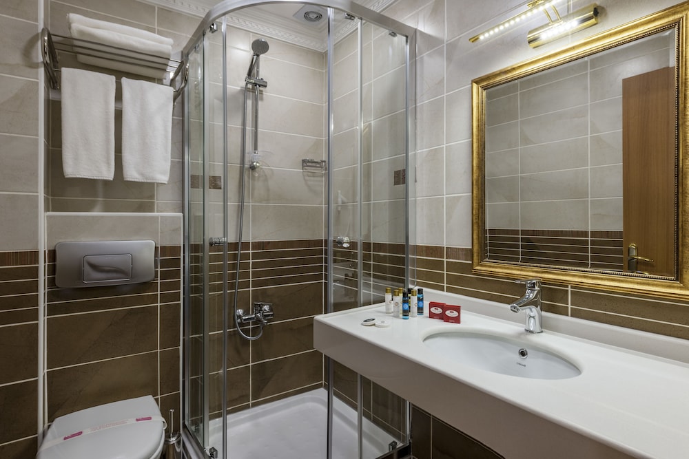 KUPELI HOTEL 25/58