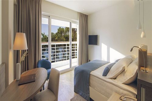 Superior, Double Bed, Sea Side