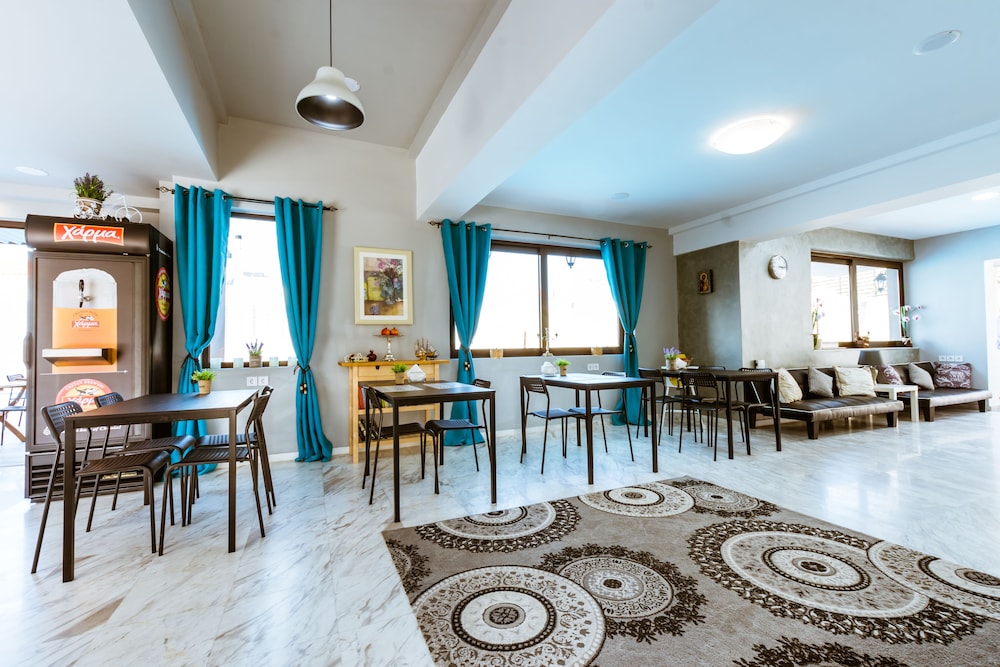 Gregory Comfort Hotel 31/46