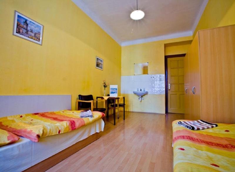 Hostel Dakura 12/40