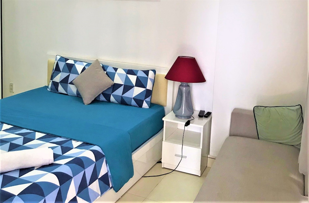 M-H Apartment Hotel 21/50