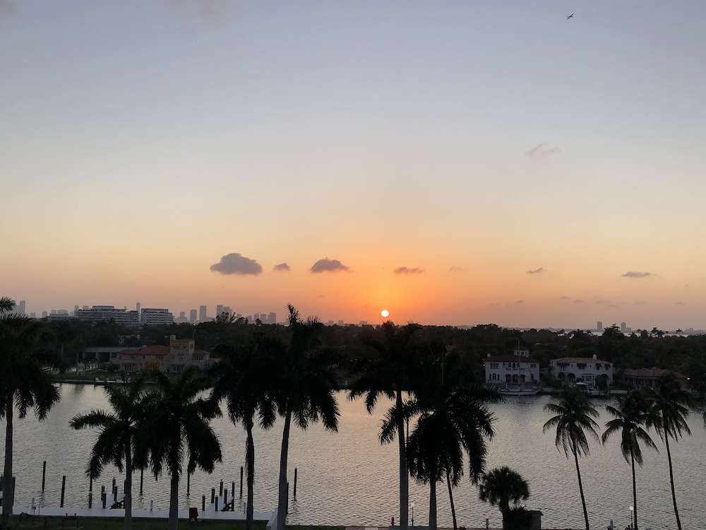Seacoast by Miami Ambassadors 28/33