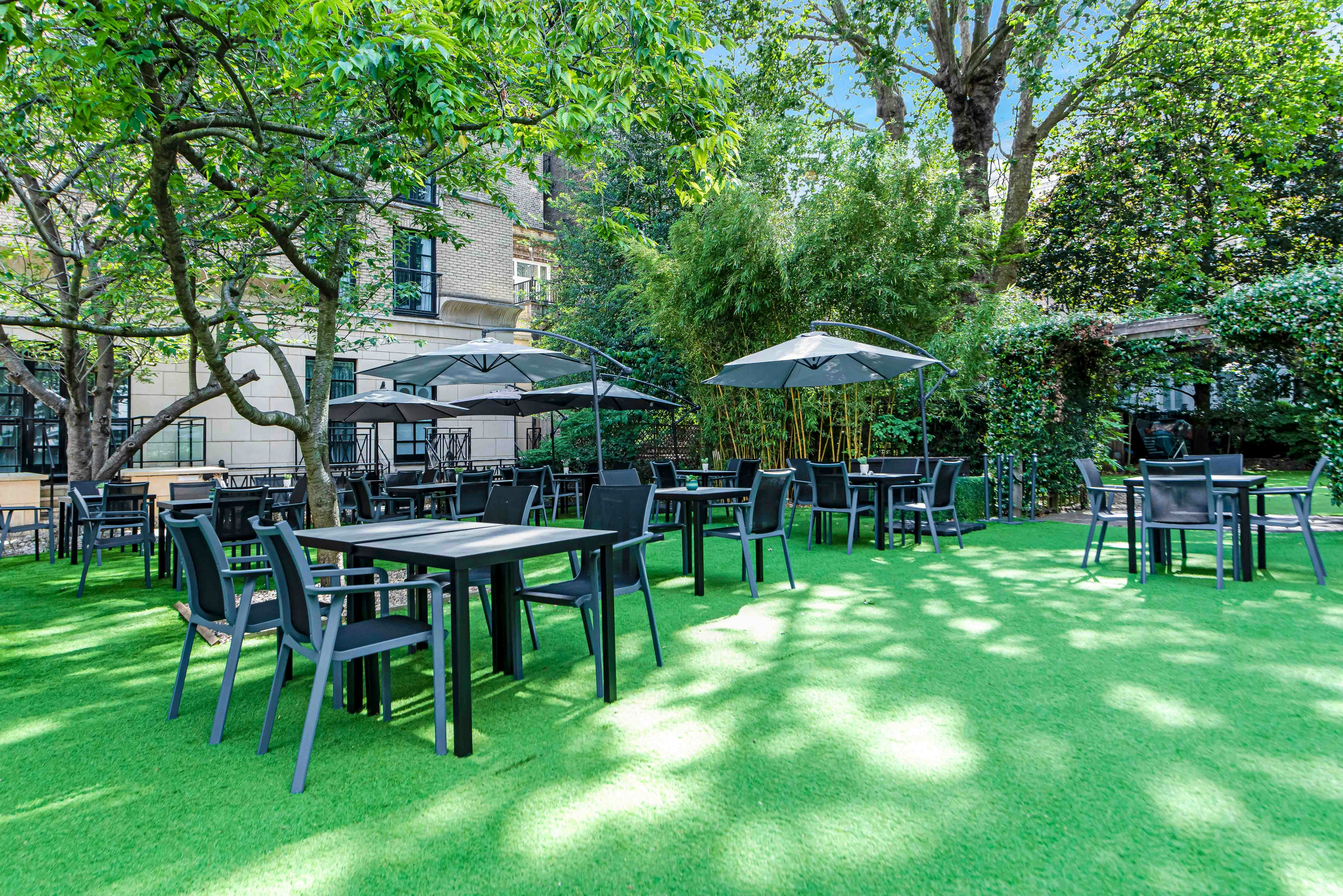 DoubleTree by Hilton London Kensington 12/20