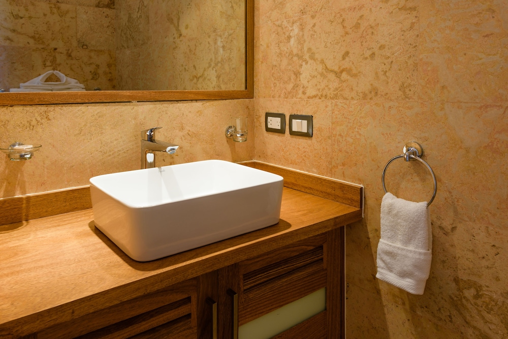 Aligio Aparthotel and Spa Playa Poppy 47/50