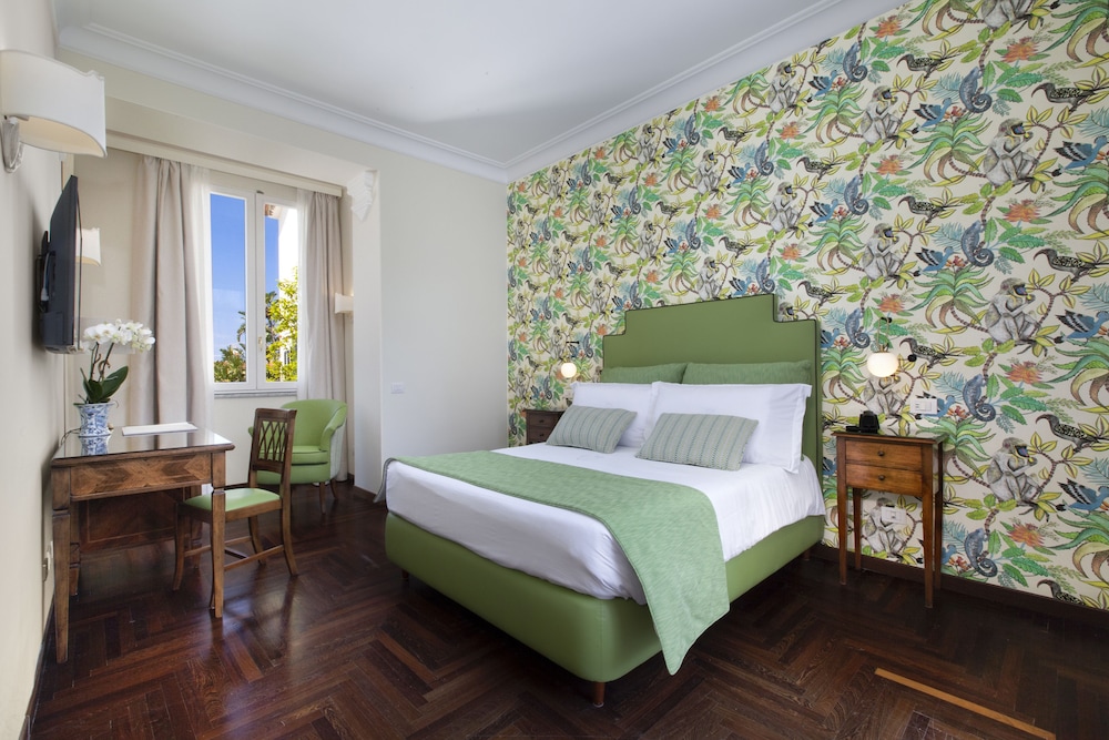 Relais Villa Savarese 22/78