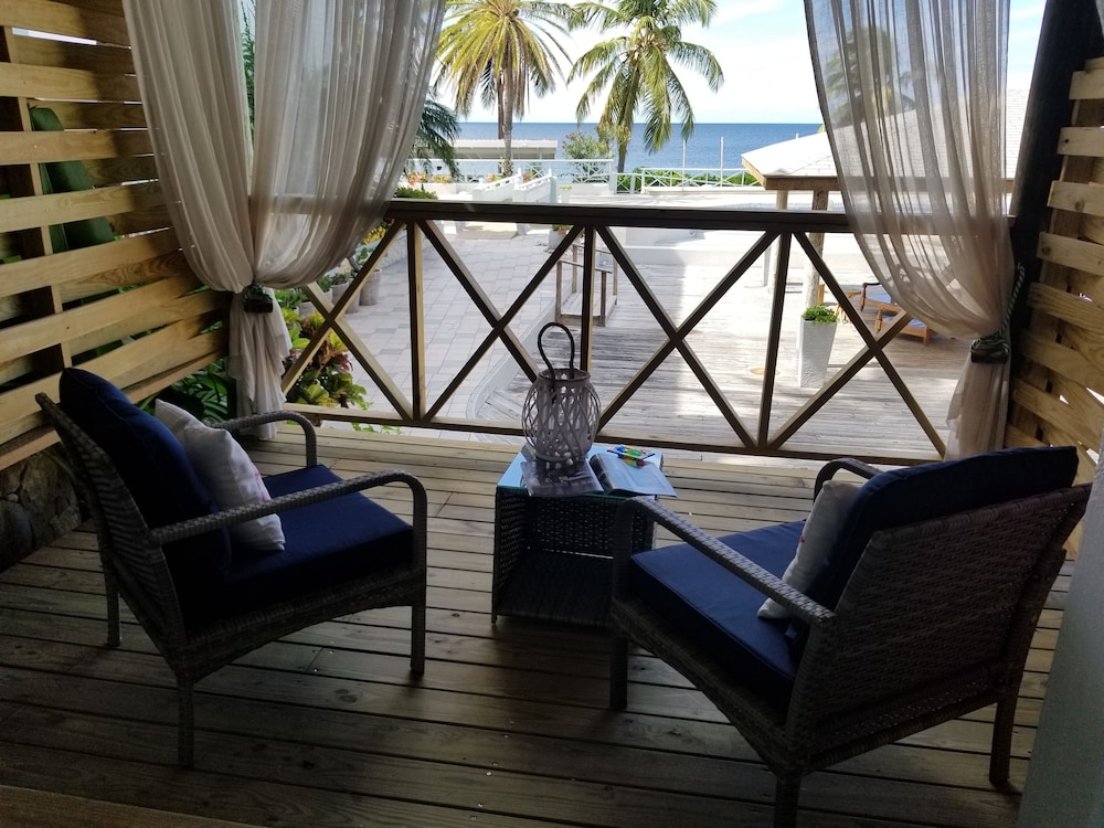 Ocean Point Resort and Spa - Adult Only 86/116