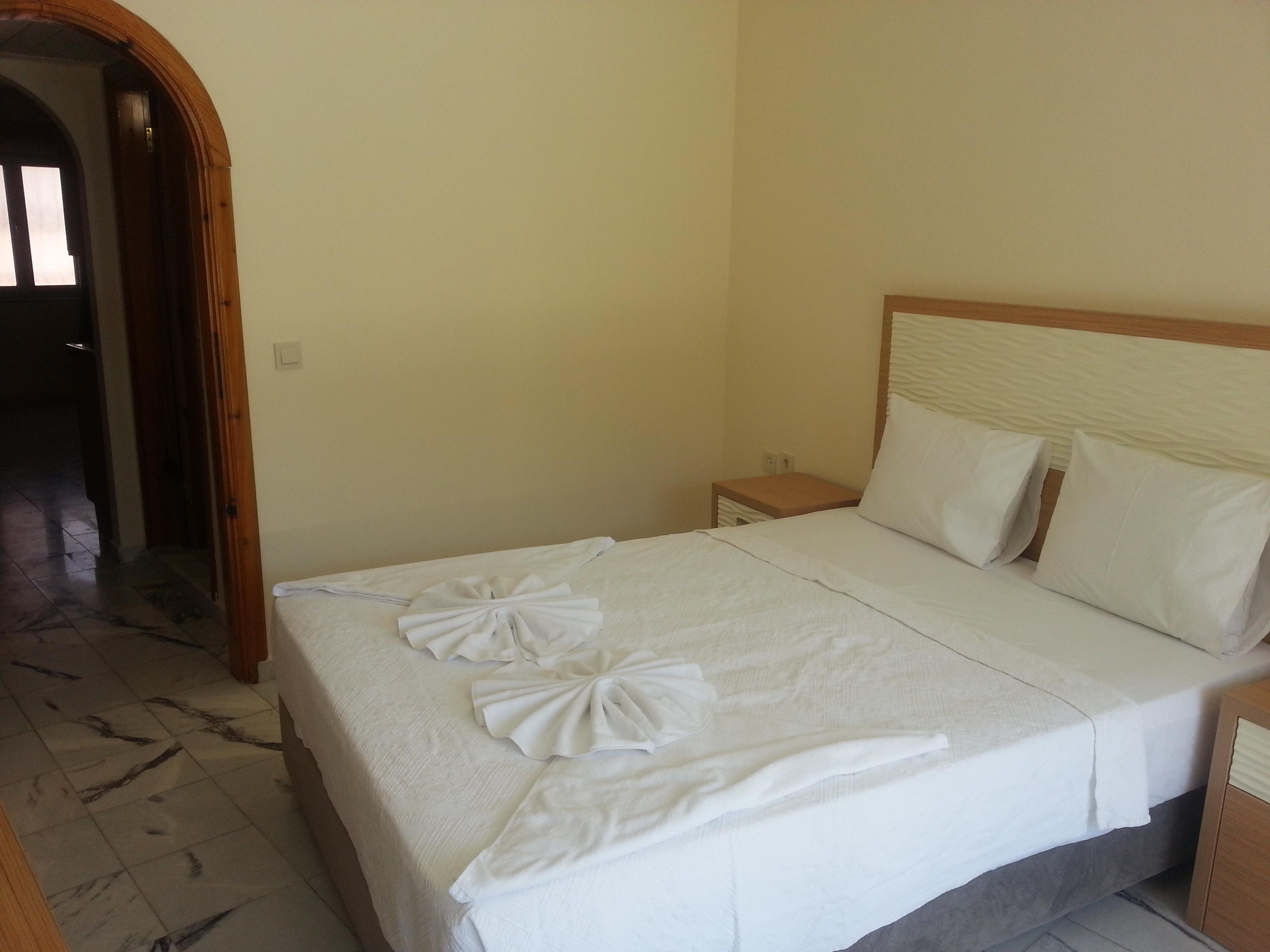 Sahin Palace 12/50