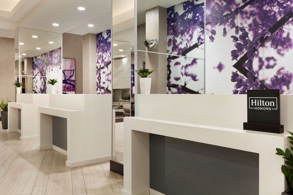 Embassy Suites By Hilton Charlotte Uptown 11/67