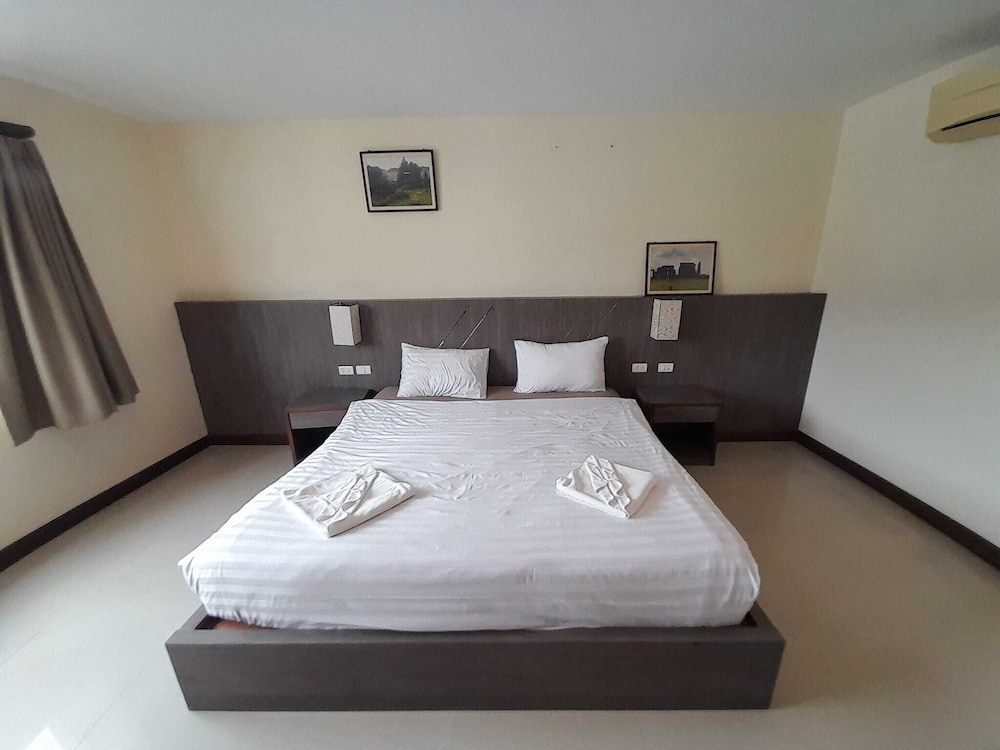 The Cocoon Patong 30/50