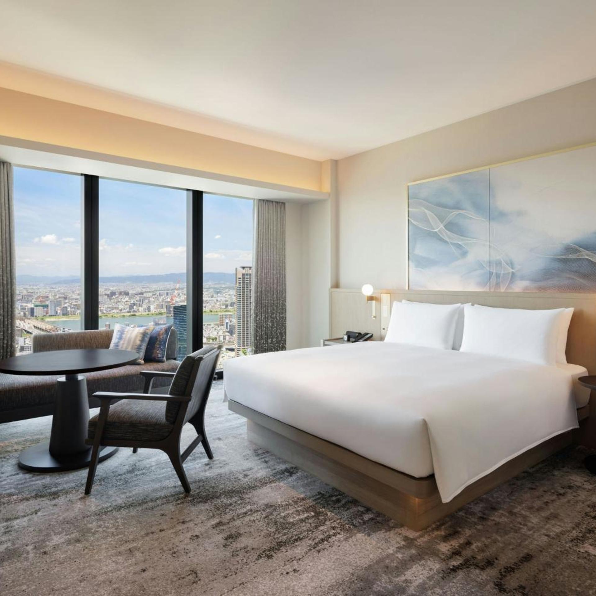 Scenic, King Bed, City View, High Floor