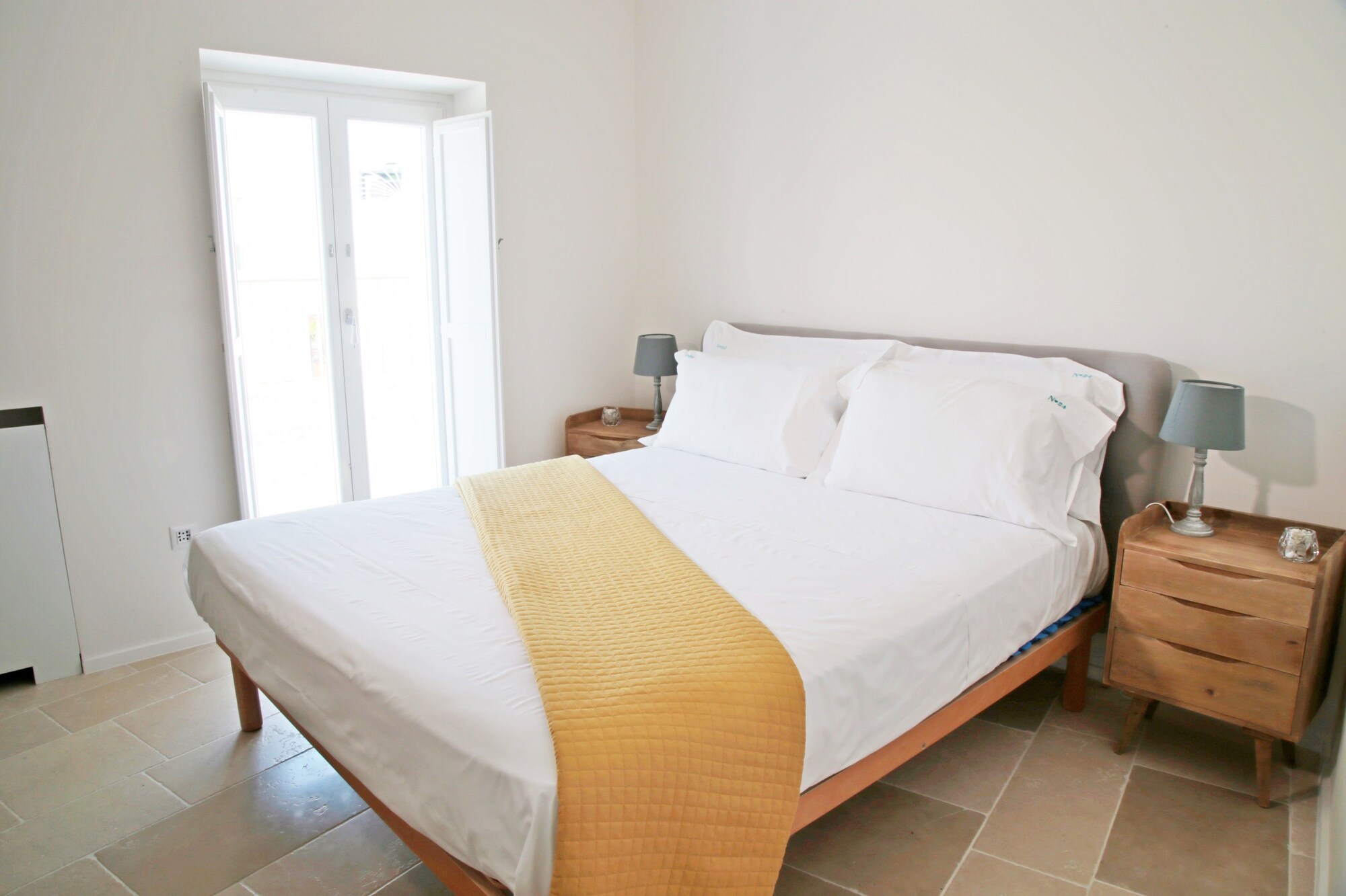 شقة بسرير كينج بإطلالة على المدينة مع أريكة بمطبخ، Santa Maria 24 Guest House 2/6