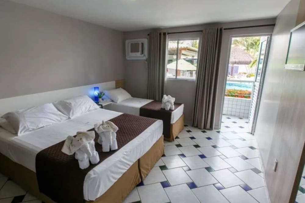 Hotel Enseada Dos Corais 36/60