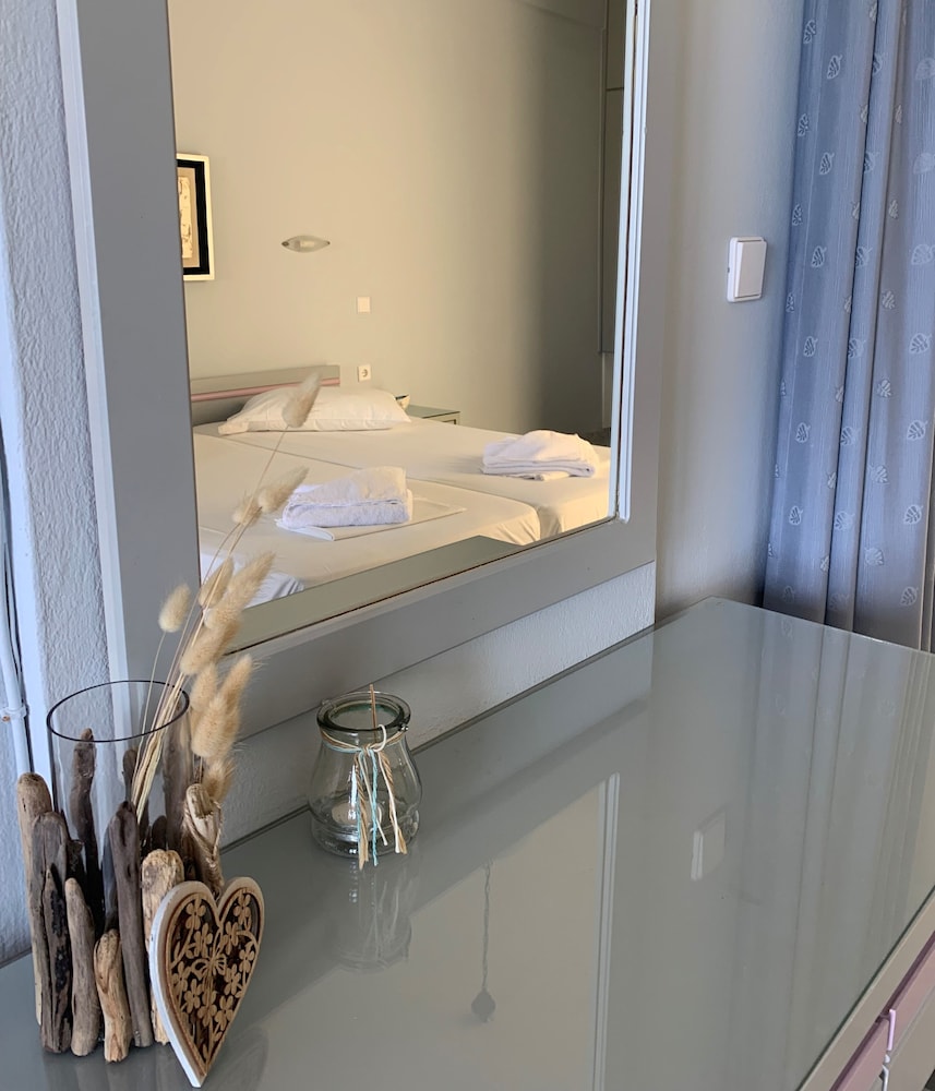 Ermis Suites 13/51