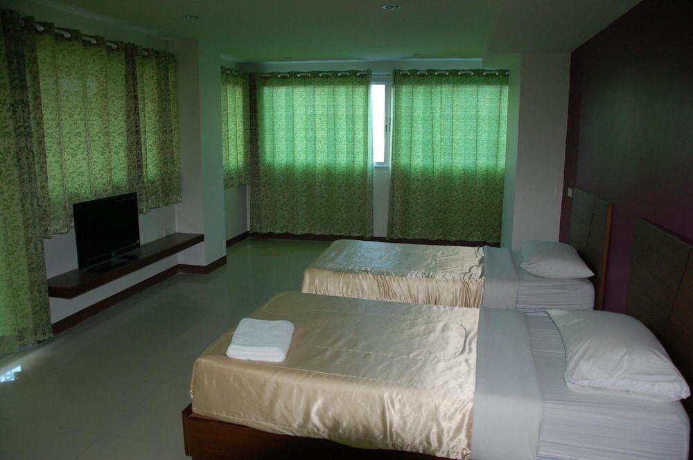 Baan Manthana Hotel 33/50