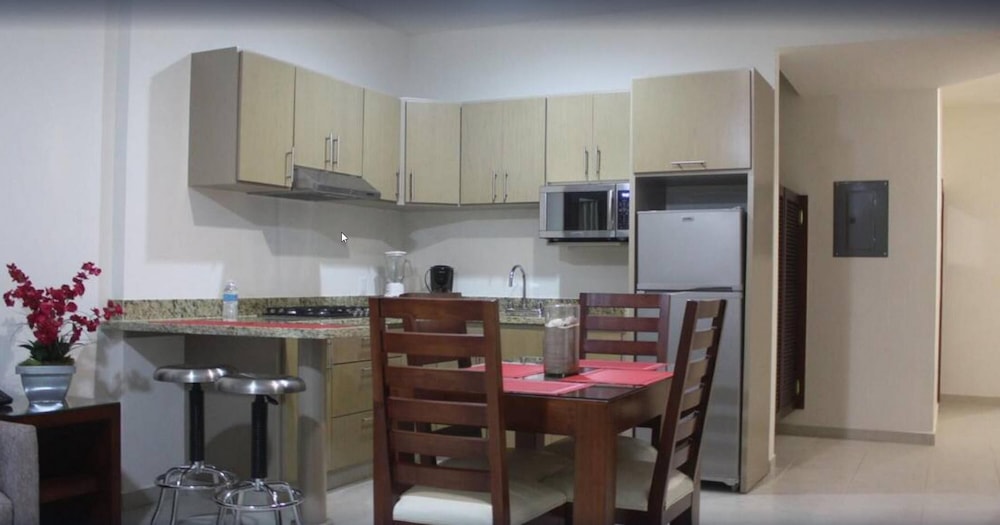 Marena Suites and Apartments 43/52