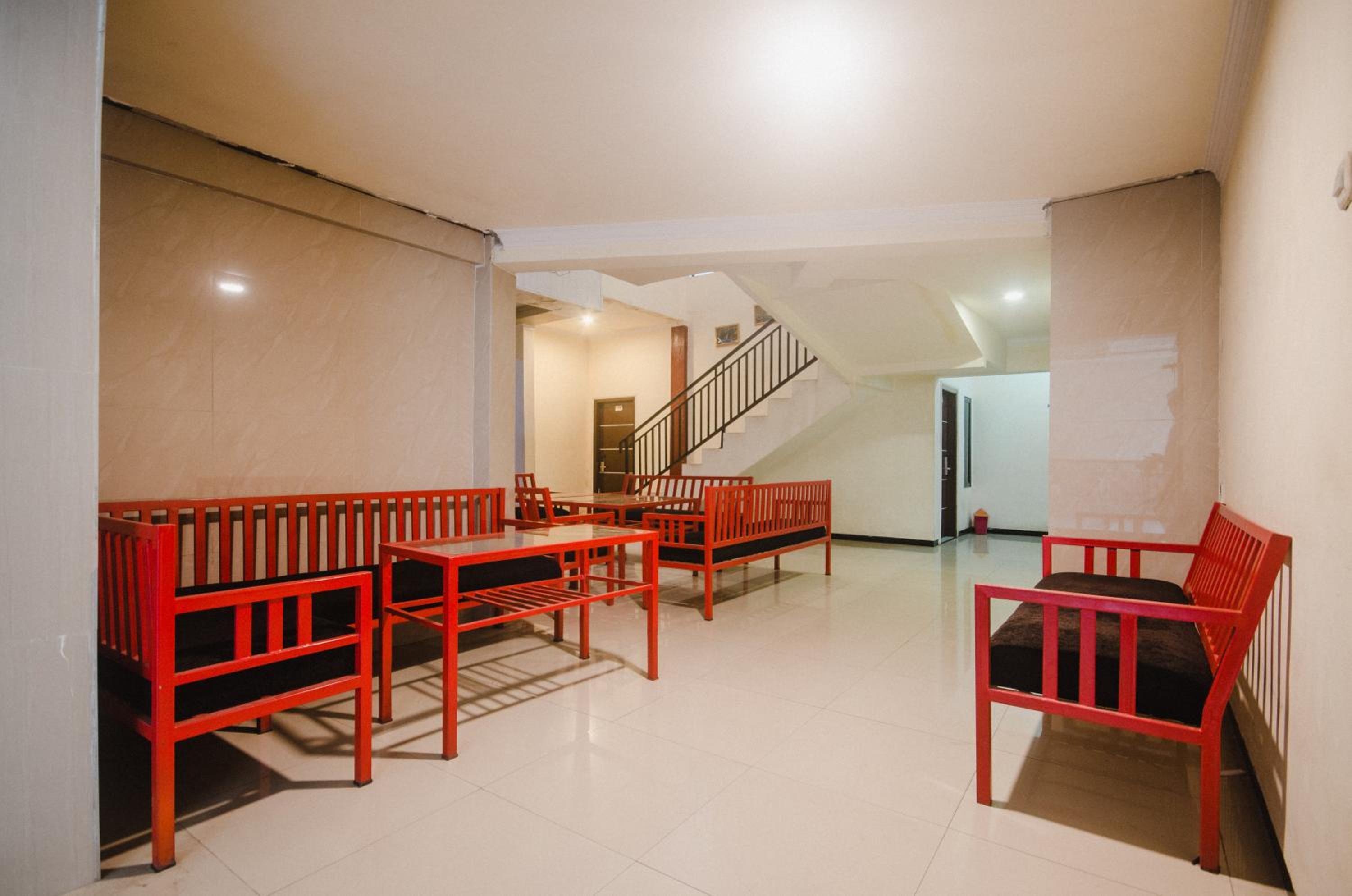JC Homestay Jember 17/24