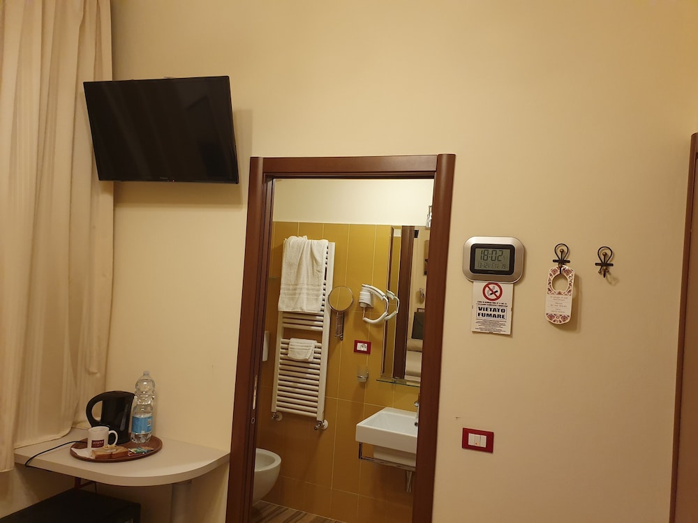 HOTEL ESTER photo2
