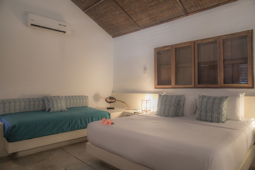 Hotel San Pedro de Majagua 10/65