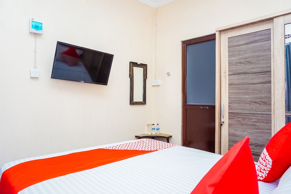 Hotel O Jalan Jenderal Sudirman Near Imam Bonjol Square Formerly Nelvi Guest House 5/50