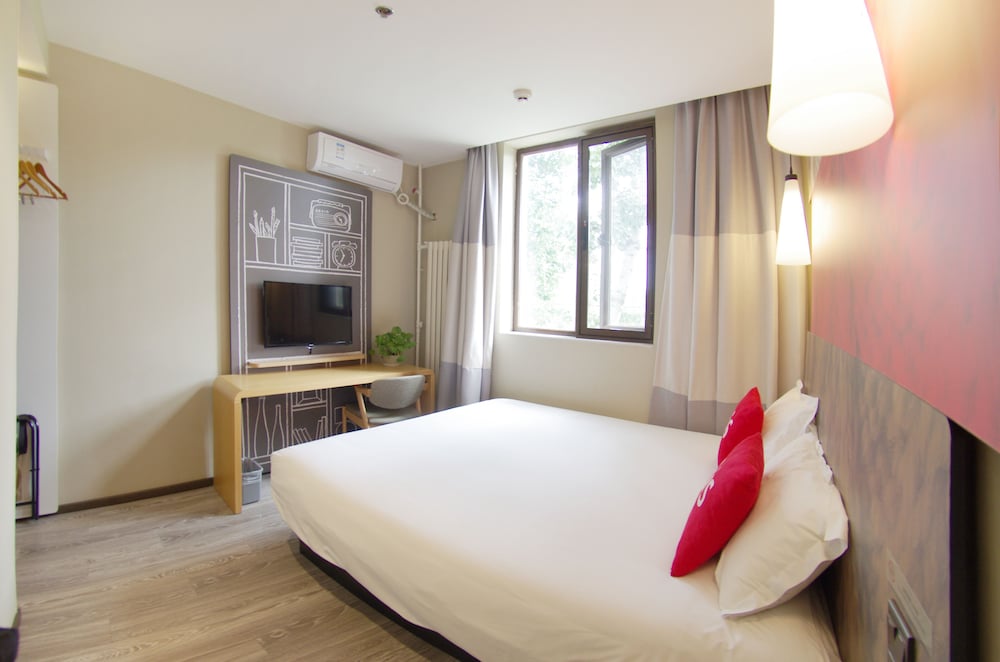 Ibis Beijing Tiantandongmen Metro Station Hotel 29/62