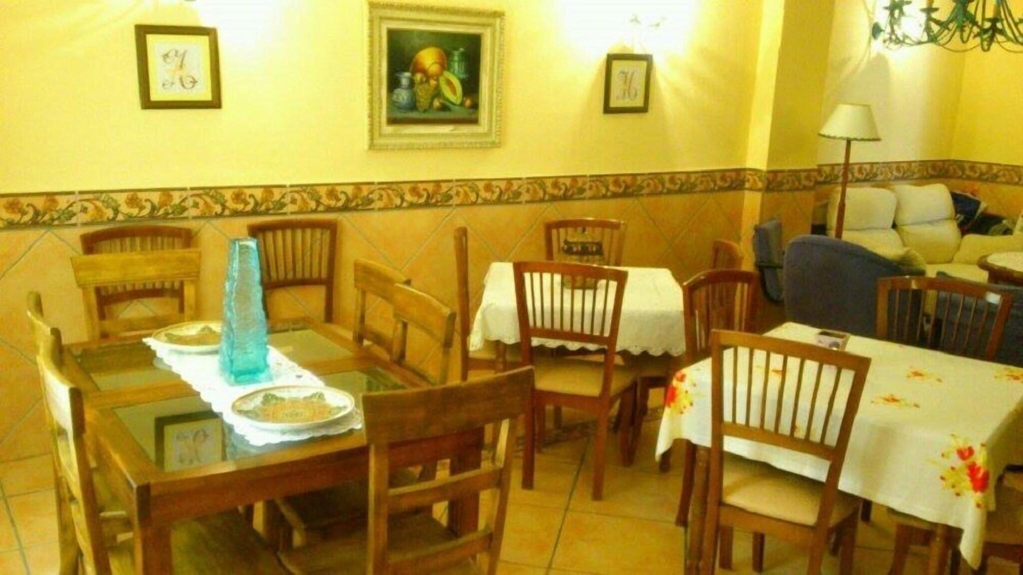Hotel Paloma 49/59