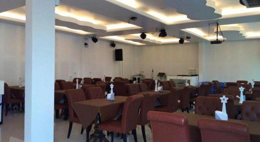 Samranchaykhong Hotel 62/68