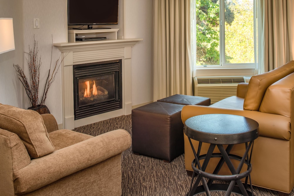 The Newberry Hotel Bend, Tapestry Collection by Hilton 46/60
