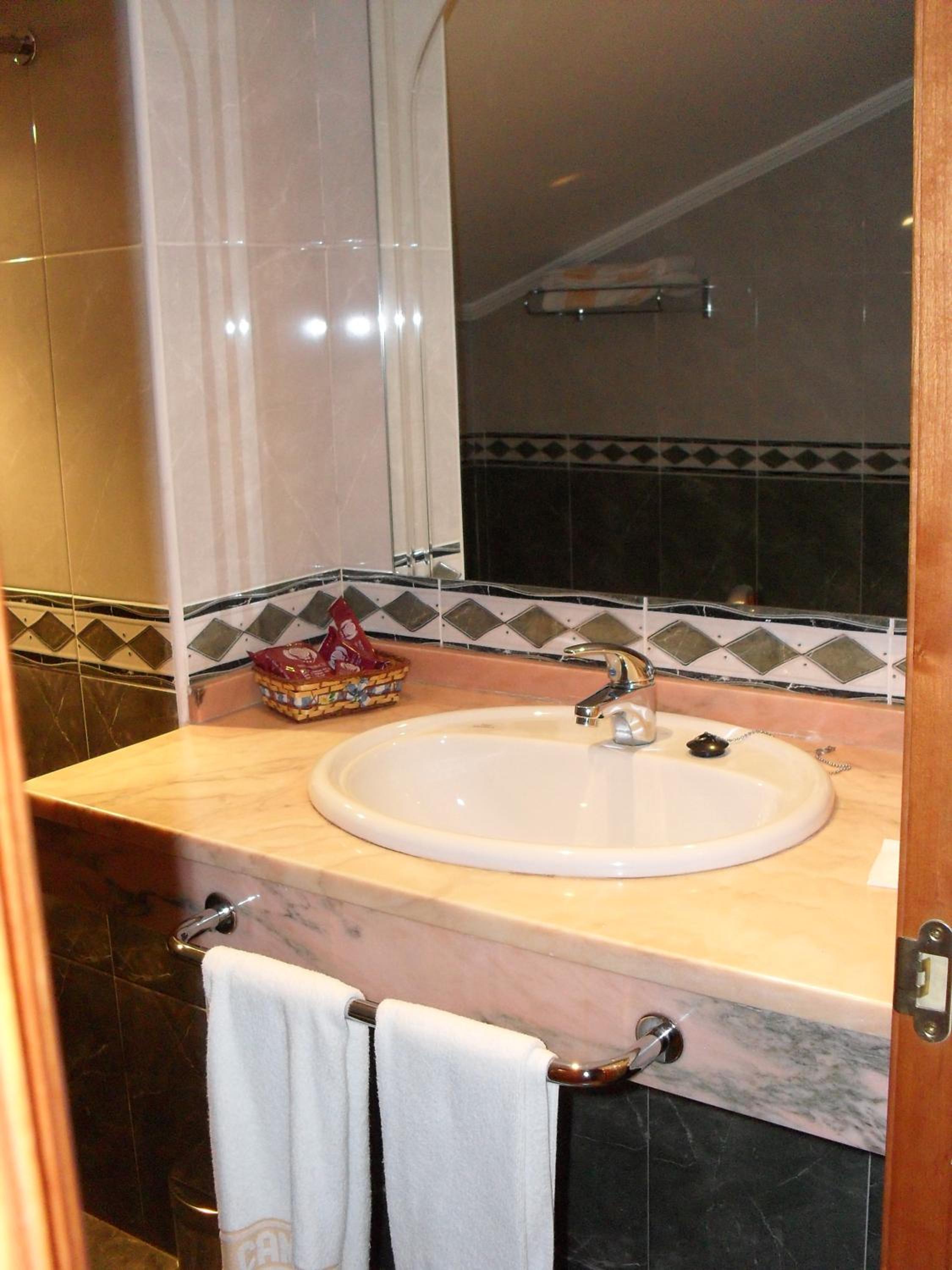 Hotel Camino Real 47/50