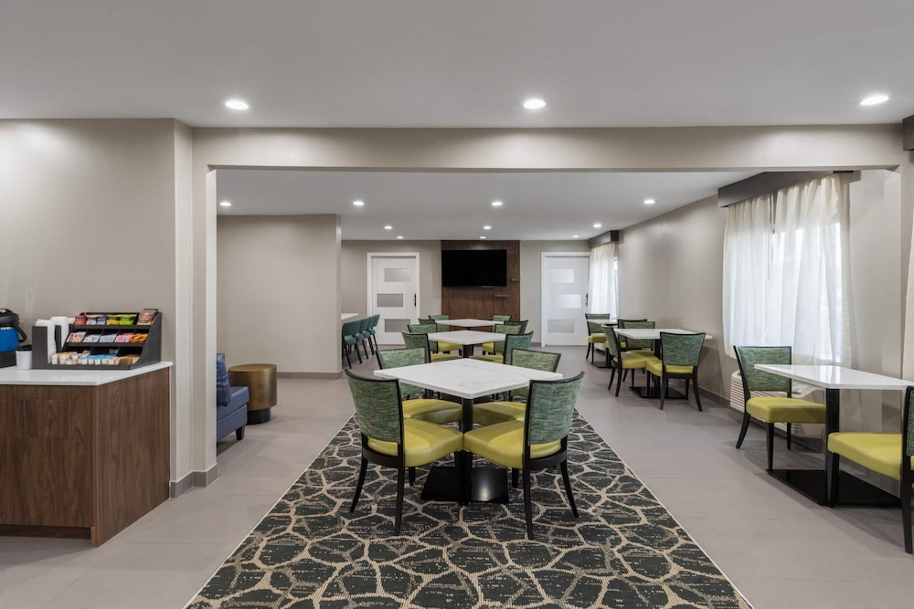 Wingate by Wyndham Jackson 21/30