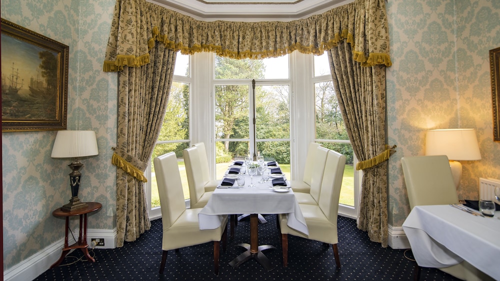 Astley Bank Hotel by Sunday 58/58