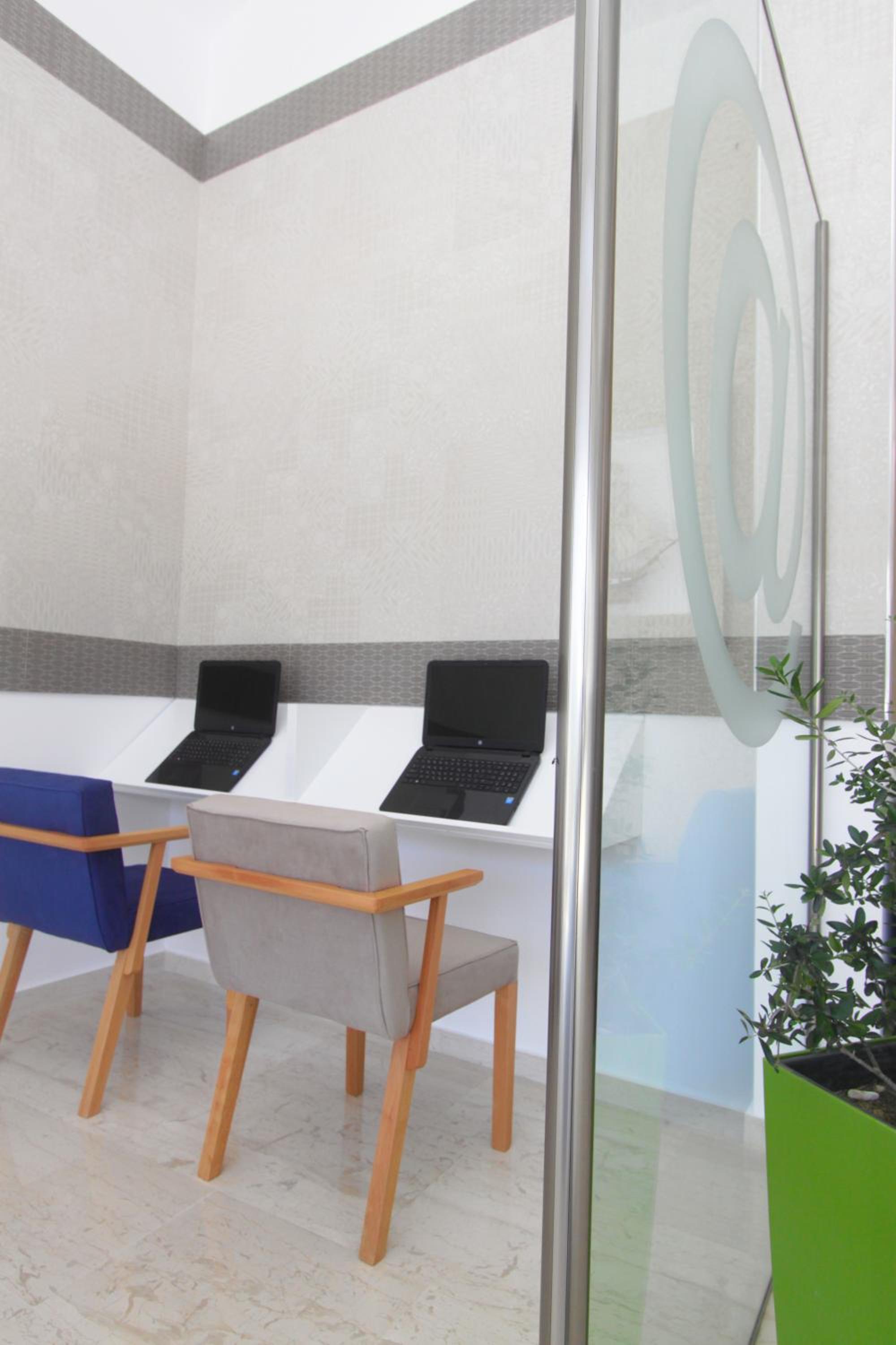 Lindian Jewel Hotel and Villas 40/50
