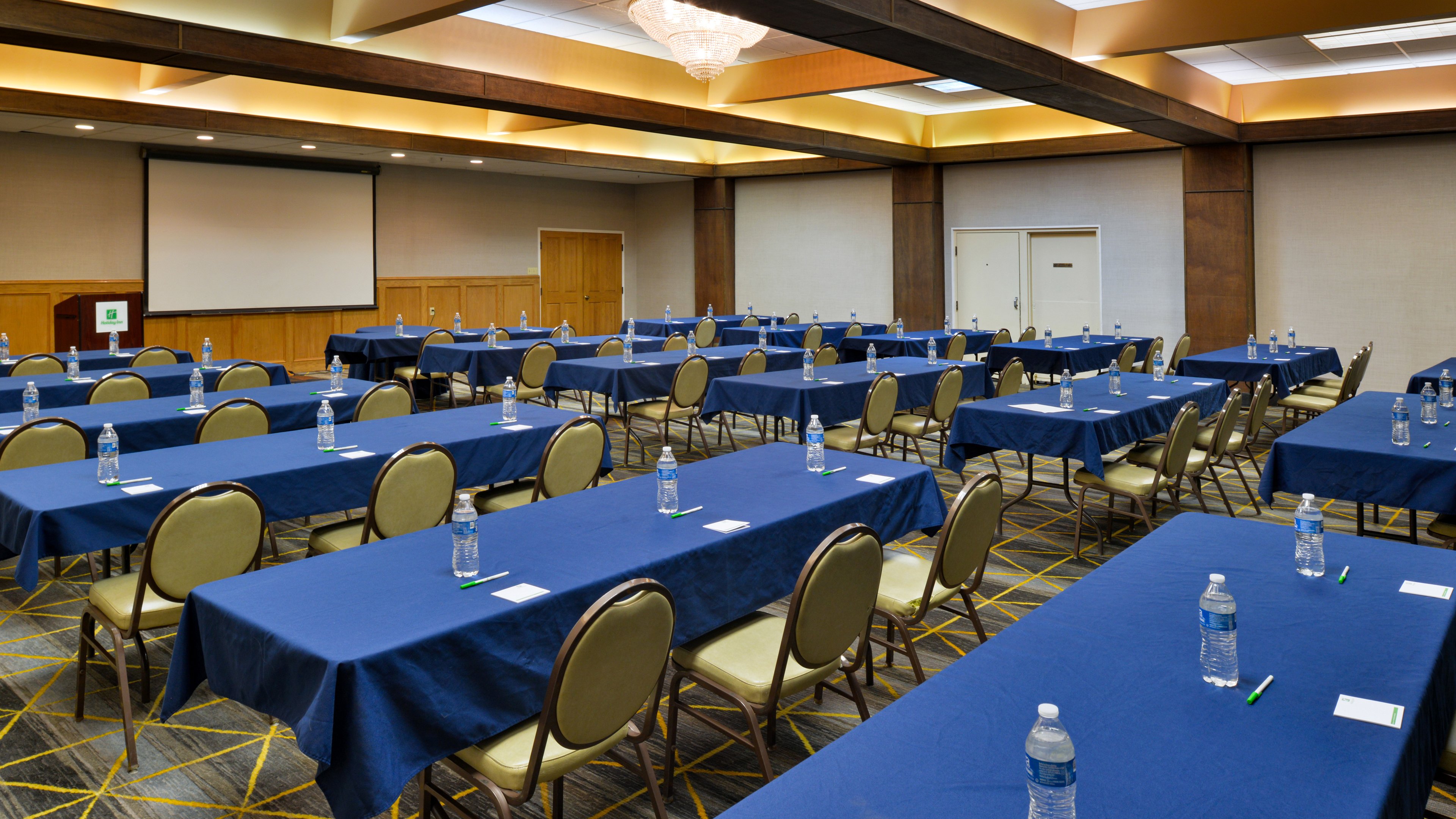 Holiday Inn Great Falls 59/74