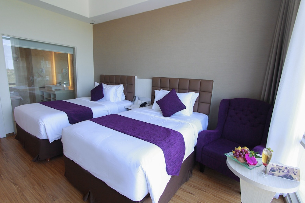 Platinum Balikpapan Hotel Convention Hall 15/64