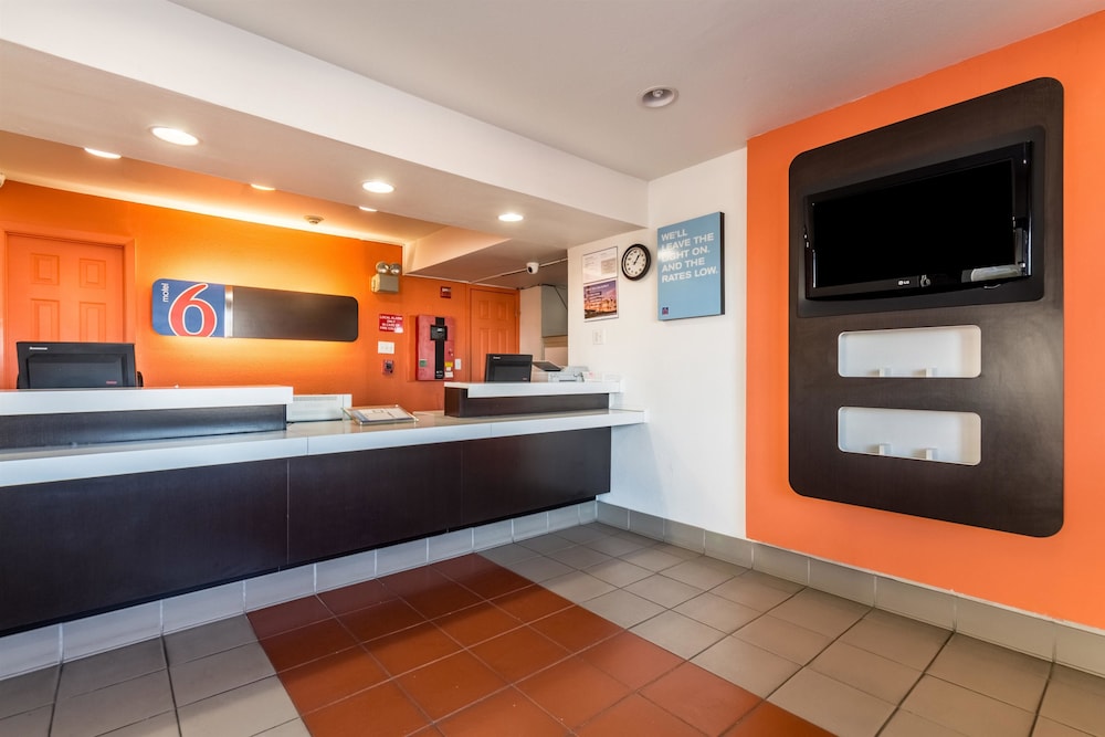 Motel6 Garland, TX - Dallas 7/44