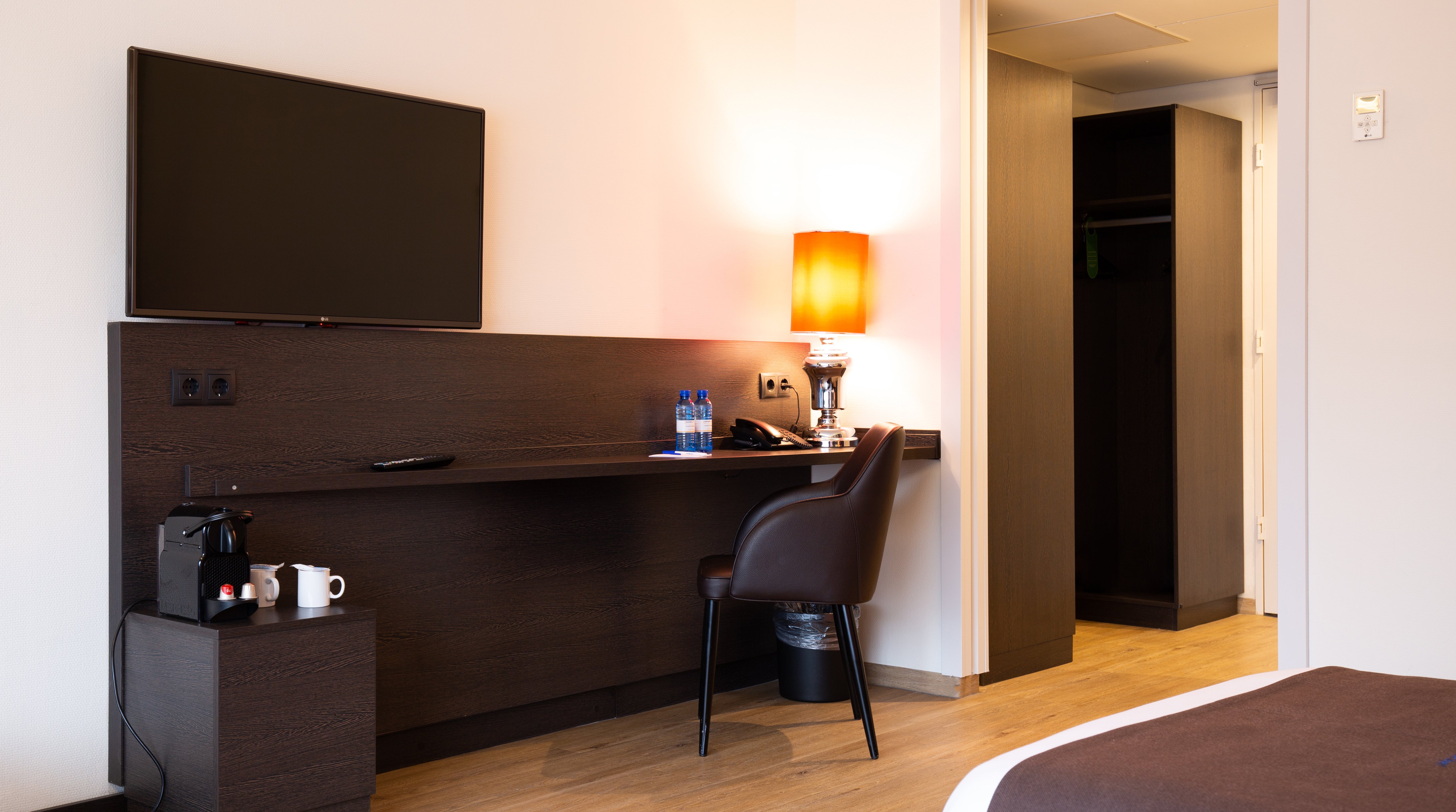 Bastion Hotel Apeldoorn Het Loo 4/25