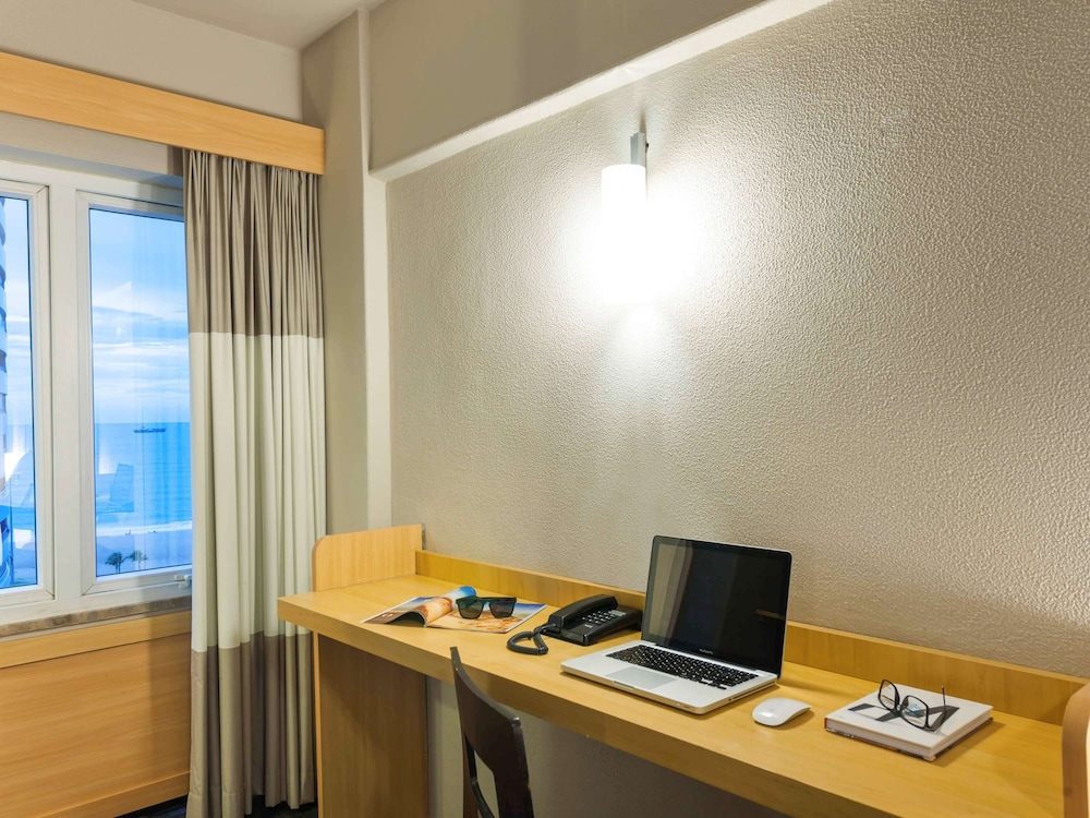 ibis Fortaleza Praia de Iracema 56/67