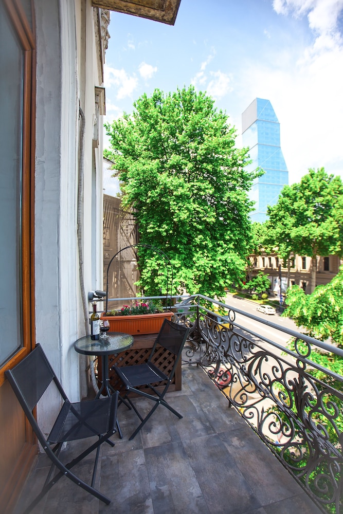 Hotel Rustaveli 45/50