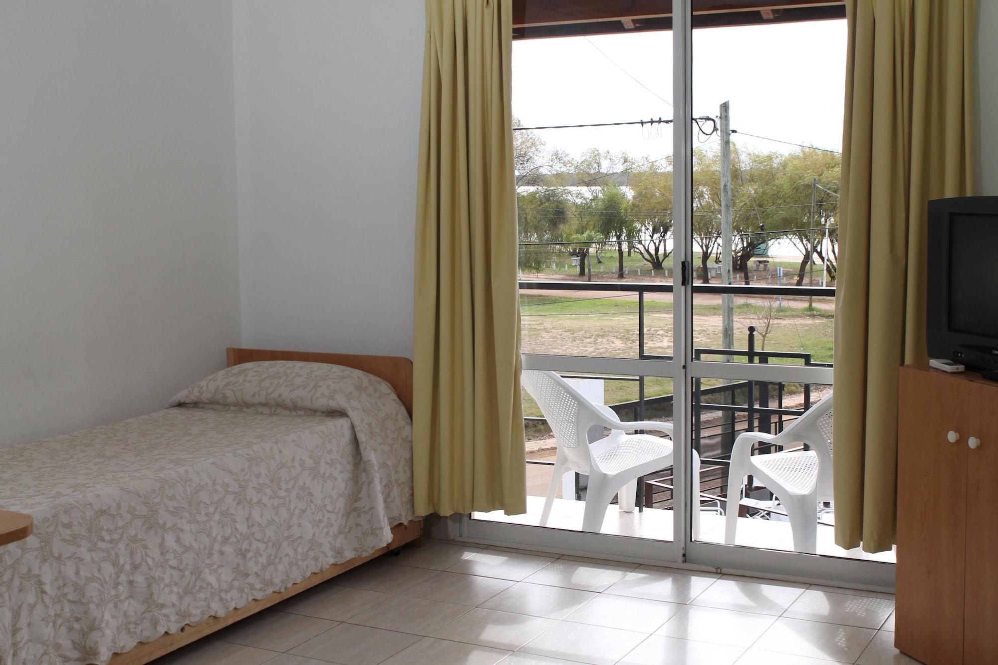 Brisas del Lago Apartamentos 9/18