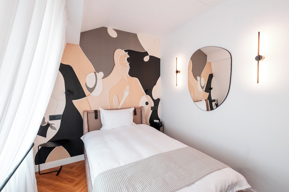 Ecletico Villa 22/50