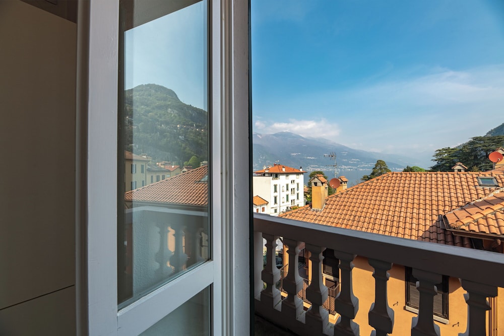 Varenna Lake View 2 21/24