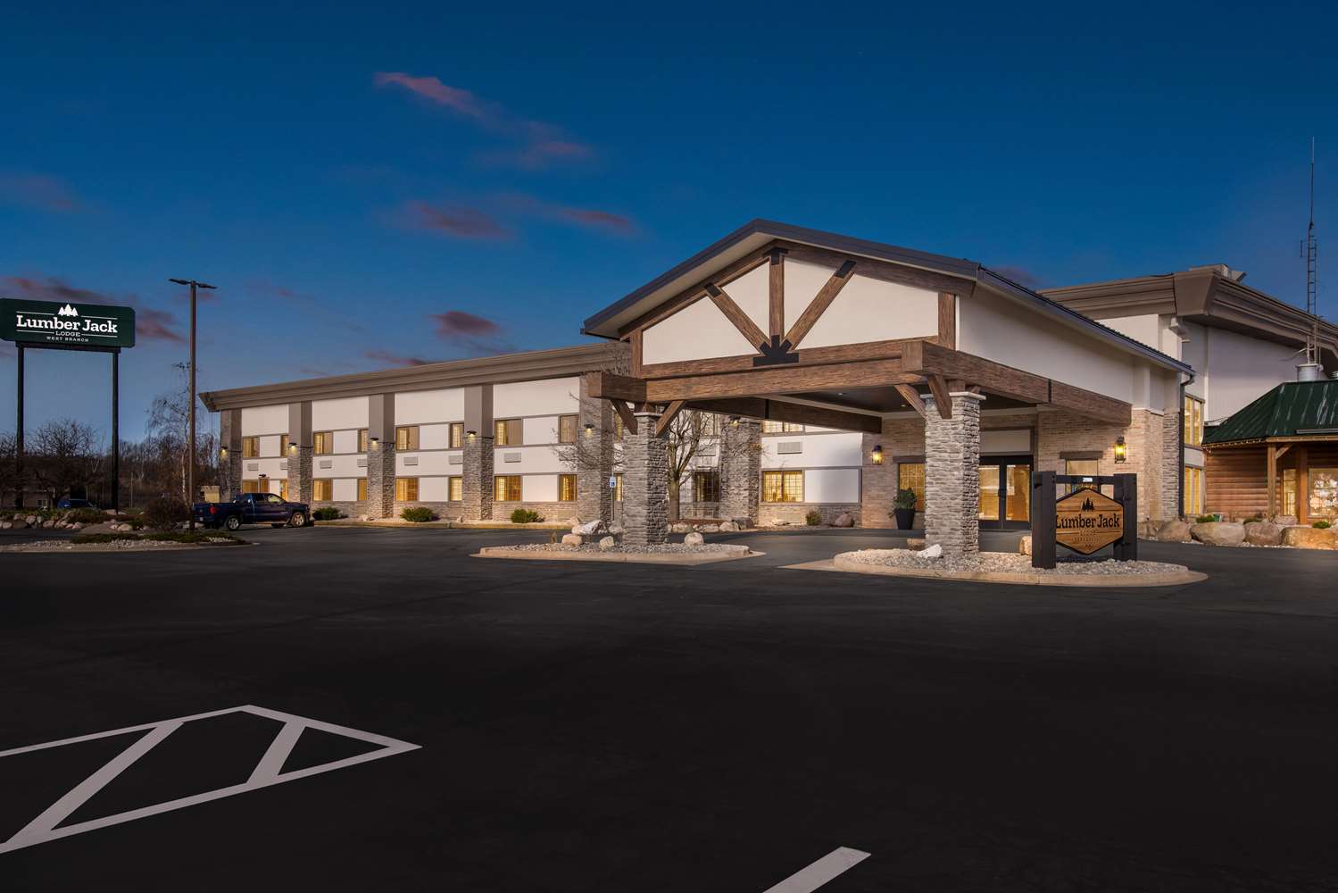 Lumber Jack Lodge, Ascend Hotel Collection 3/35