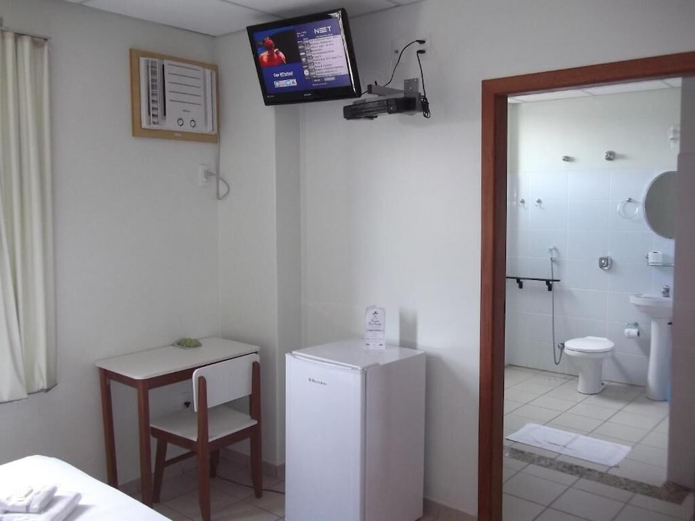 Lord Hotel Camburi 11/44