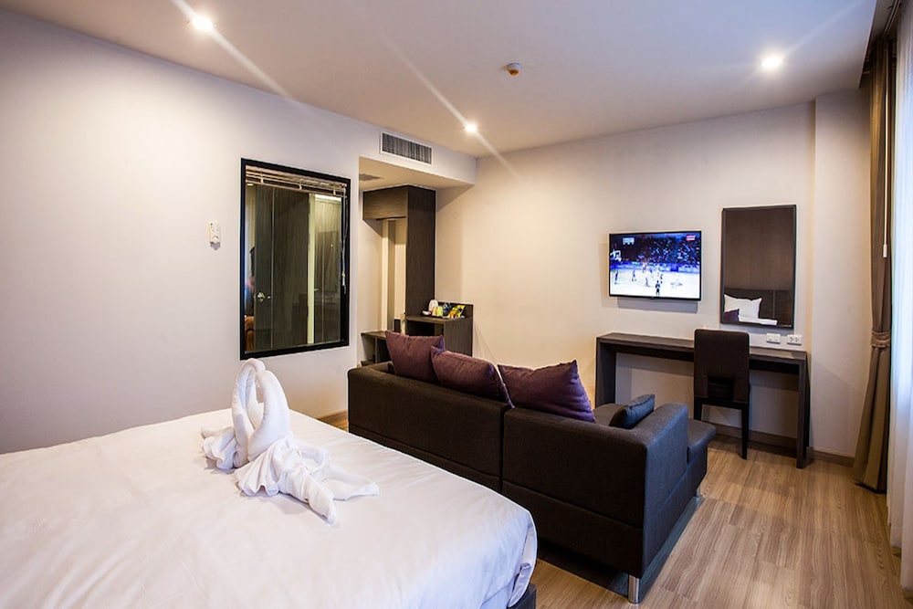Leosor Hotel 11/58