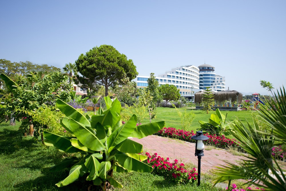 Raymar Resort and Aqua 43/50