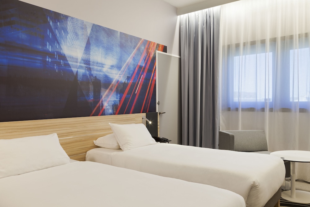 Novotel Tours Centre Gare 11/65