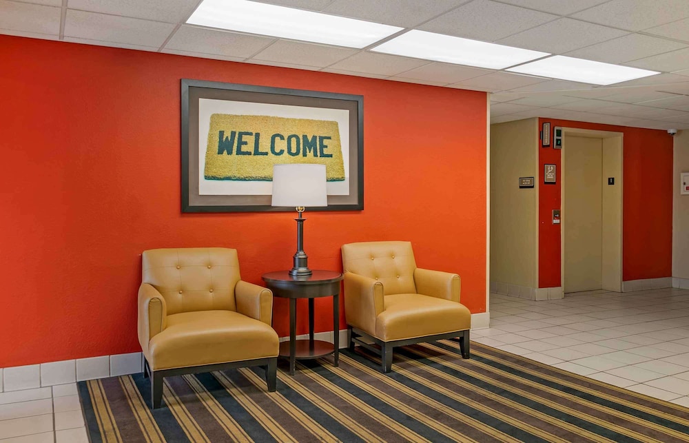 Extended Stay America - Detroit - Madison Heights 33/53