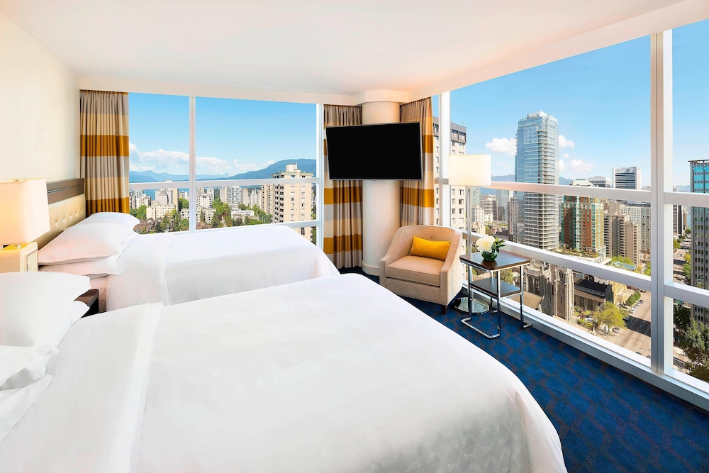 Sheraton Vancouver Wall Centre 11/34