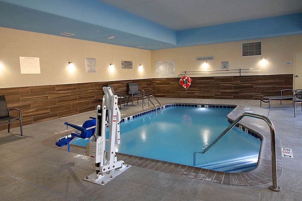 Fairfield Inn Suites London 21/35
